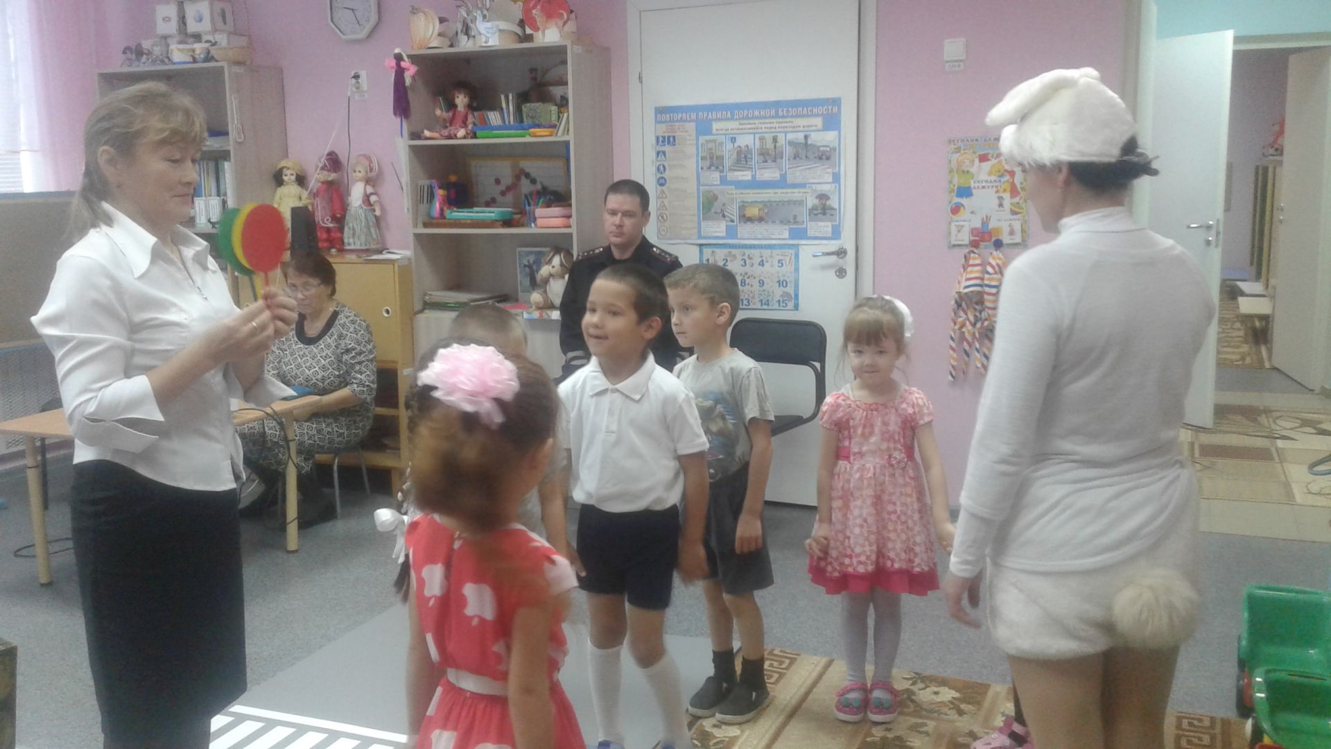 В Псеевском детском саду «Чулпан» состоялось мероприятие по закреплению ПДД «Светофор»