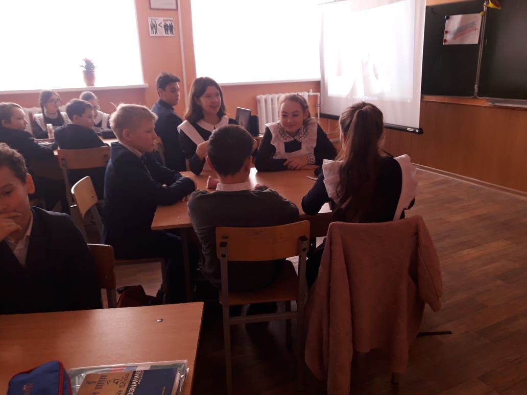 В Менделеевске состоялось заседание районного методического объединения учителей истории и обществознания