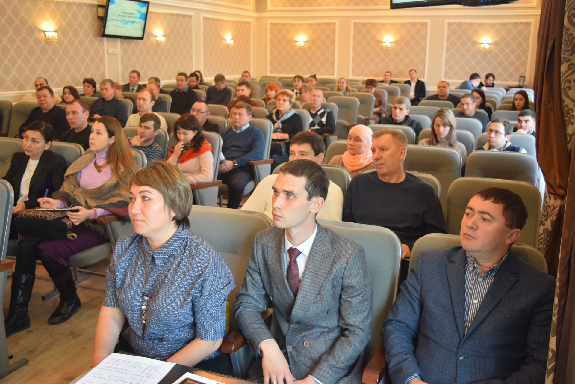 Валерий Чершинцев: «На территории района зарегистрировано 867 субъектов малого и среднего предпринимательства»