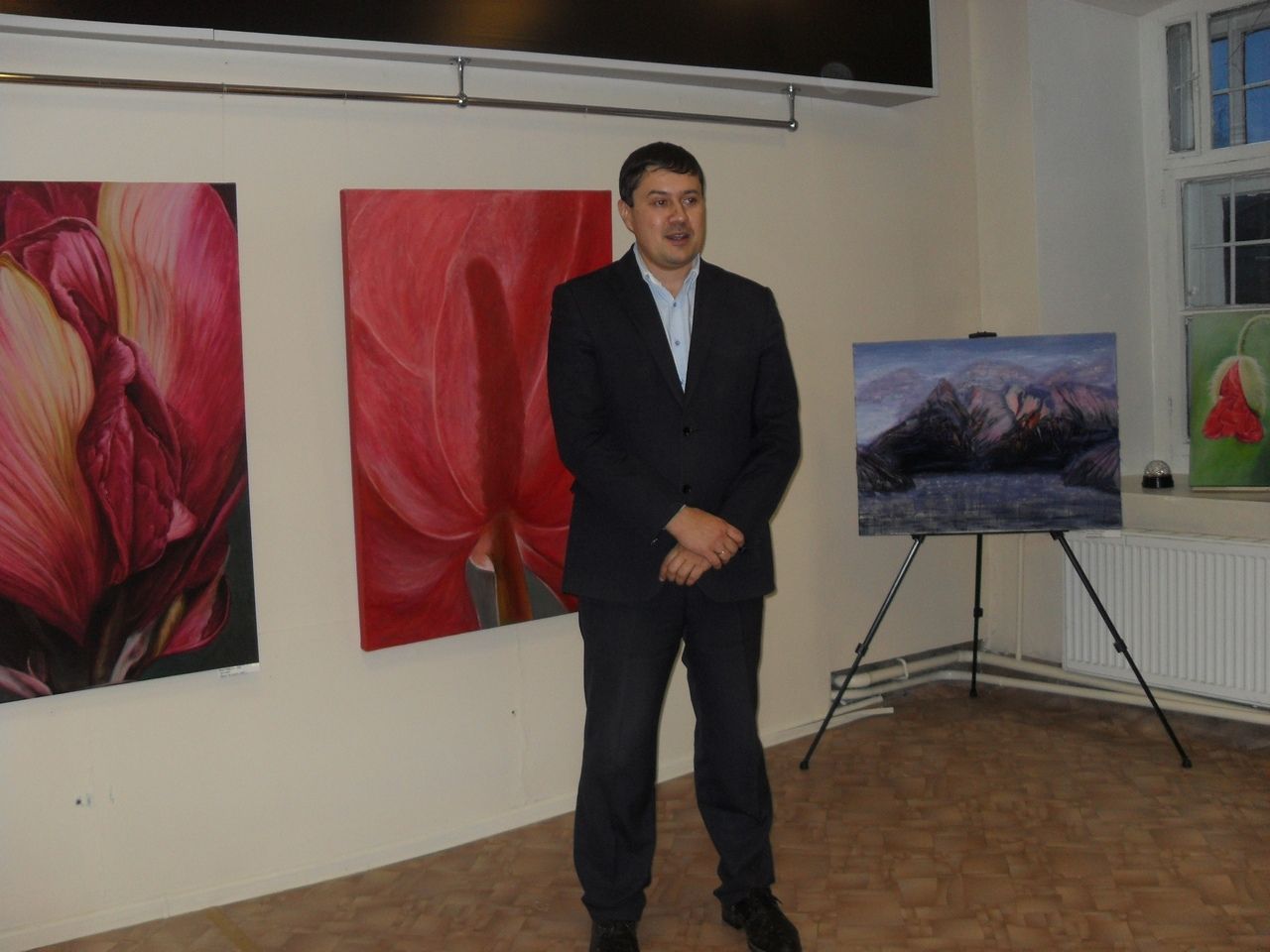 В Менделеевске открылась персональная выставка Веры Хайрутдиновой