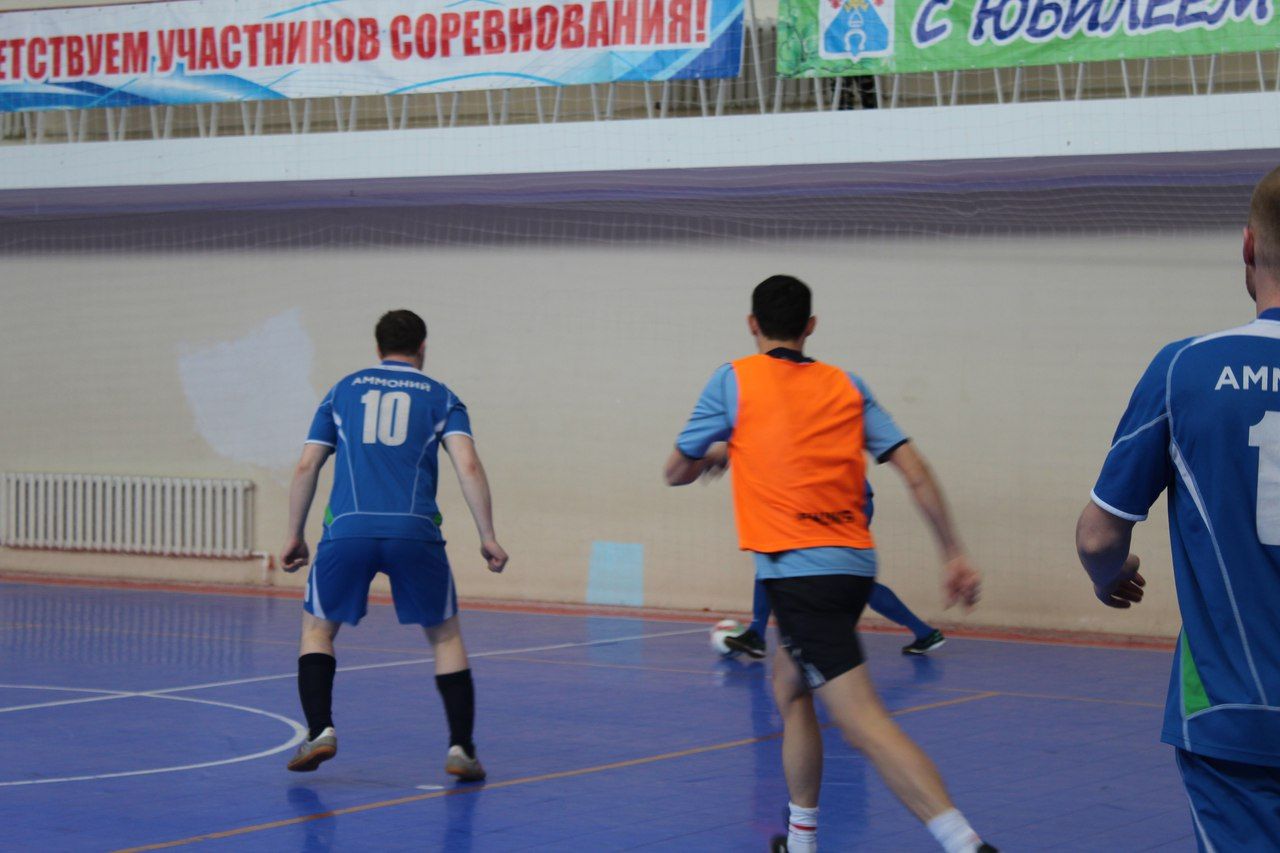 В Менделеевске футболисты разыгрывают Кубок главы района