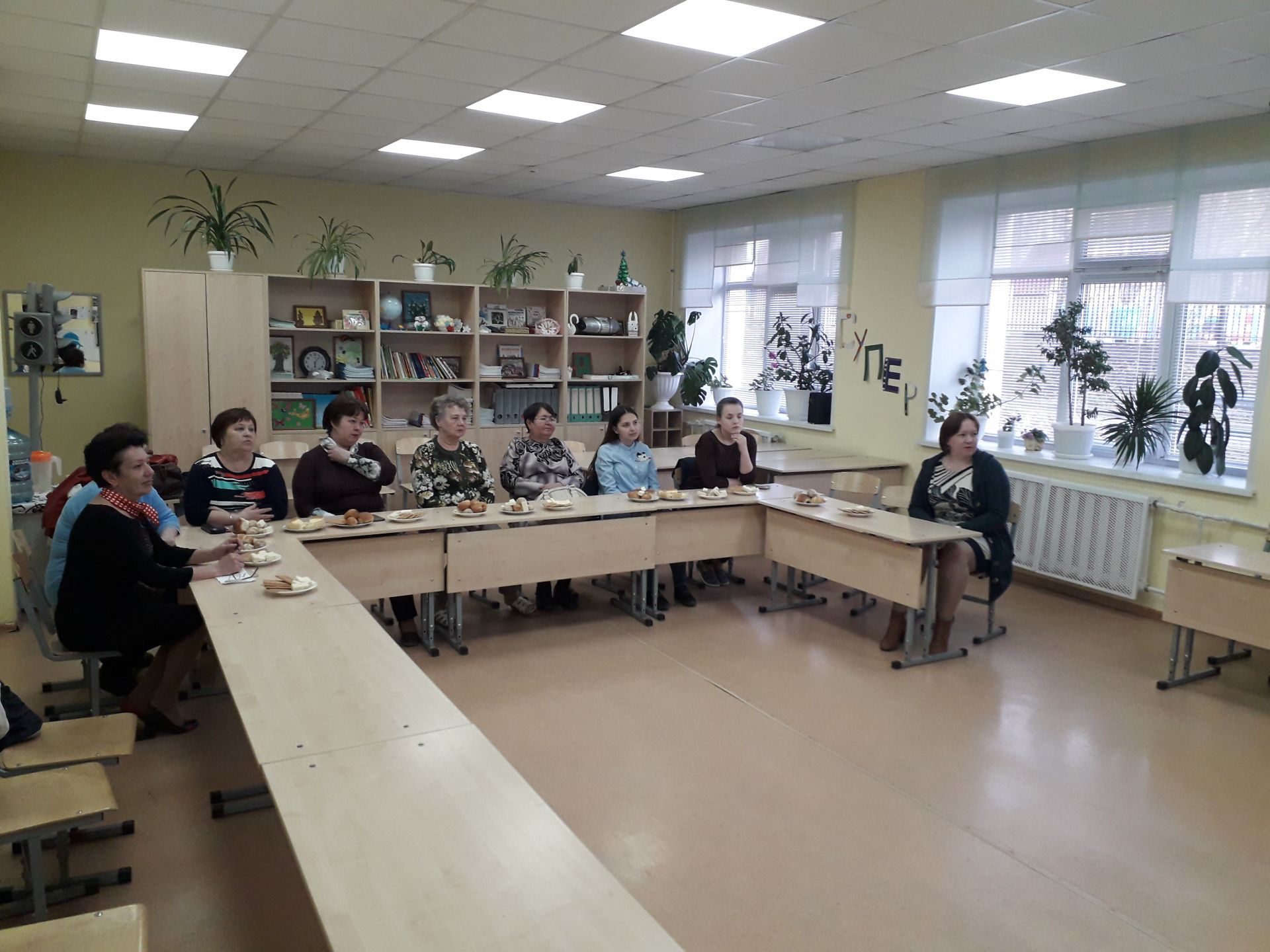 В Менделеевске прошла встреча с приемными родителями и опекунами детей-сирот