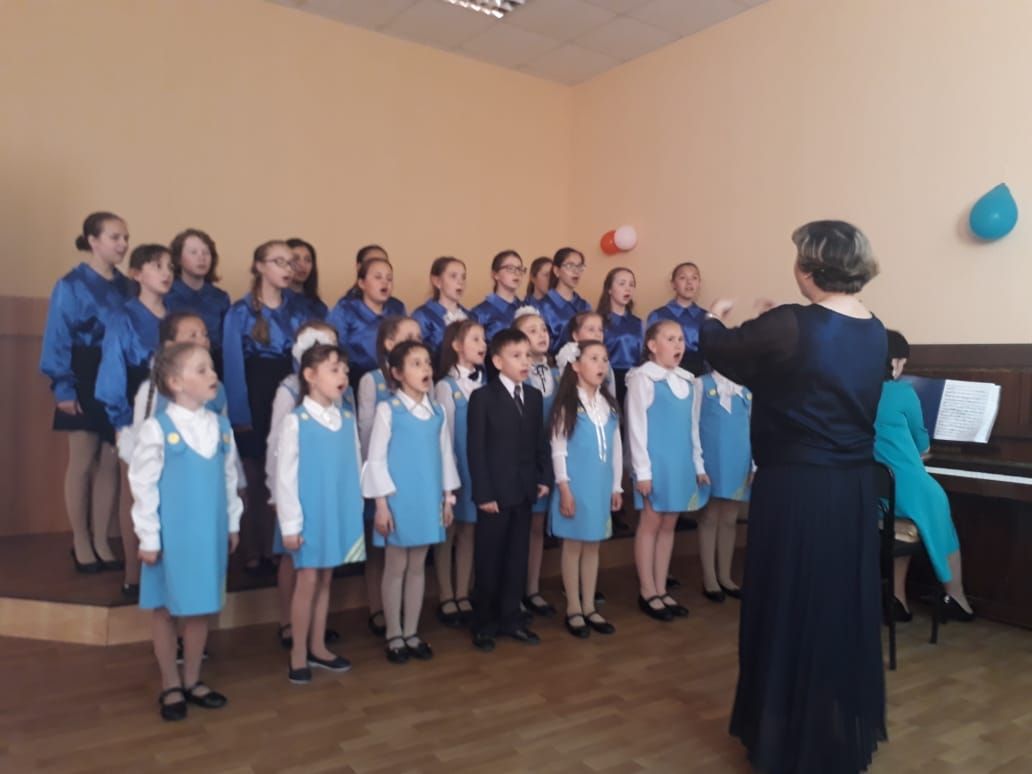 В Менделеевске прошел отчетный концерт  хорового коллектива «Гармония»