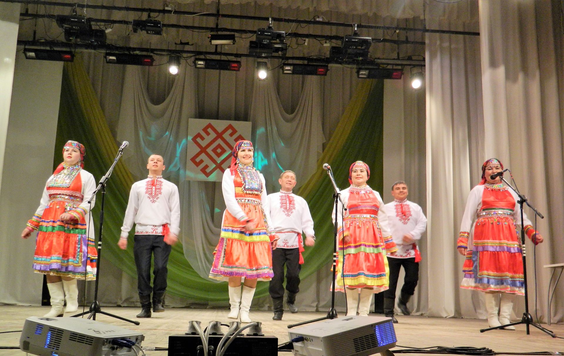 Народный марийский ансамбль "Элнет" принял участие в мероприятии Удмуртской Республики