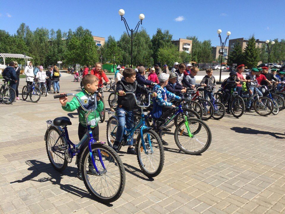 Более 500 жителей города приняли участие в велопробеге, посвященном Дню Химика