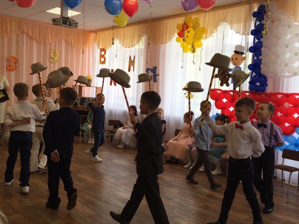 В детском саду "Сандугачым" прошёл выпускной утренник