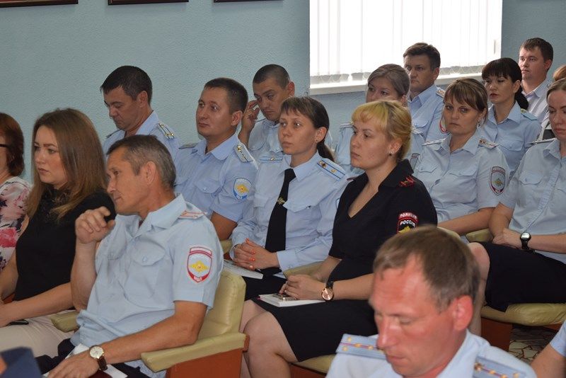 Глава района В. Чершинцев принял участие в совещании отдела полиции