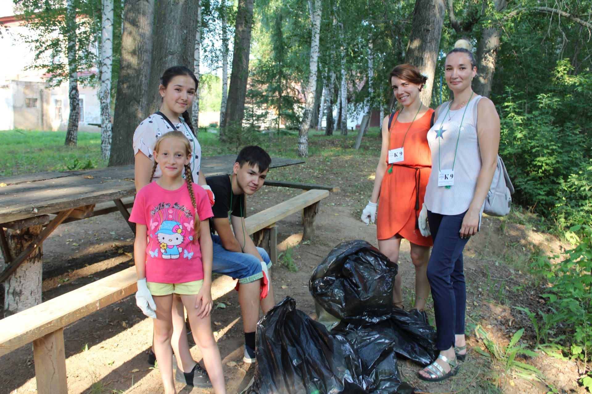 Почти 800 килограмм мусора убрали с прилегающей территории парка «Ушковские острова»