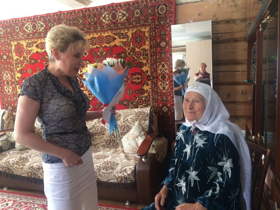 Жительница Менделеевского района отметила 90-летие
