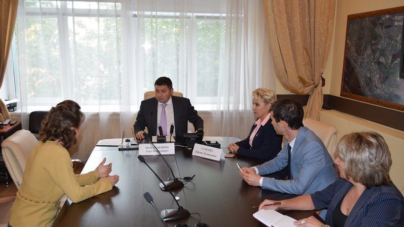 На какие вопросы менделеевцев ответил заместитель министра труда, занятости и социальной защиты Республики Татарстан