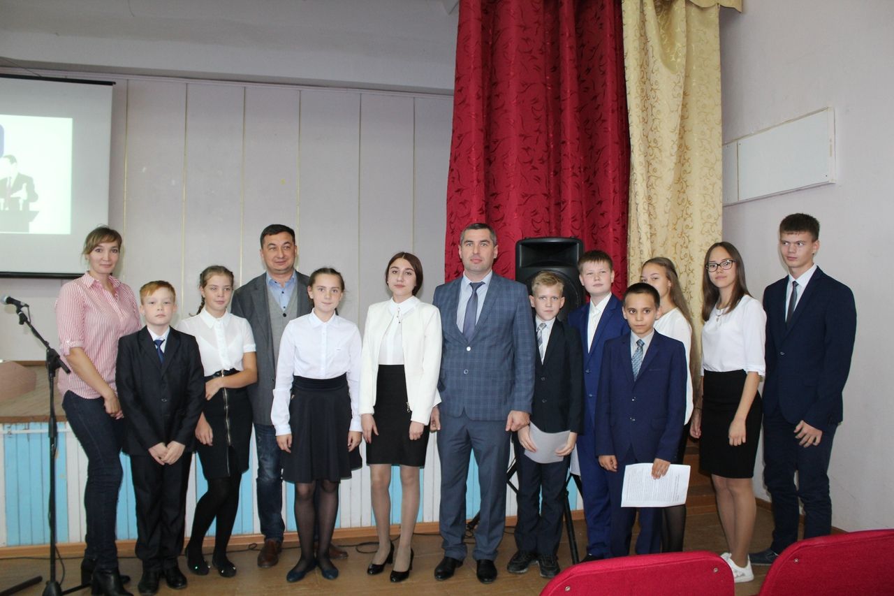 В Менделеевске прошли дебаты на выборы Президента школы №3 и депутатов Детской районной Думы