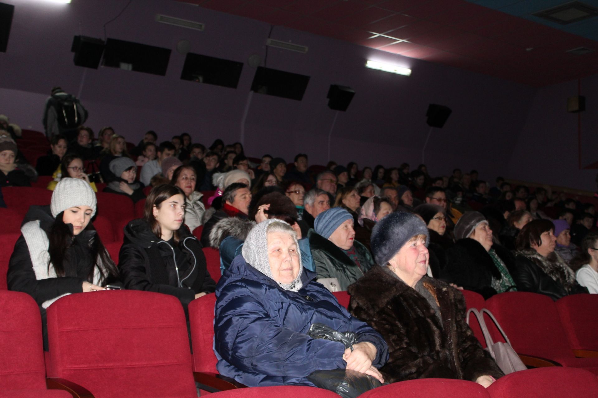 Глава района В. Чершинцев посмотрел фильм «Т-34»