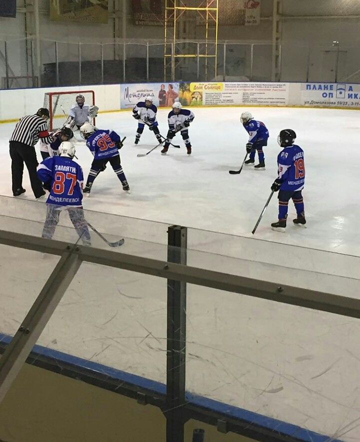 Менделеевские хоккеисты стали призерами всероссийских соревнований «Золотая шайба»