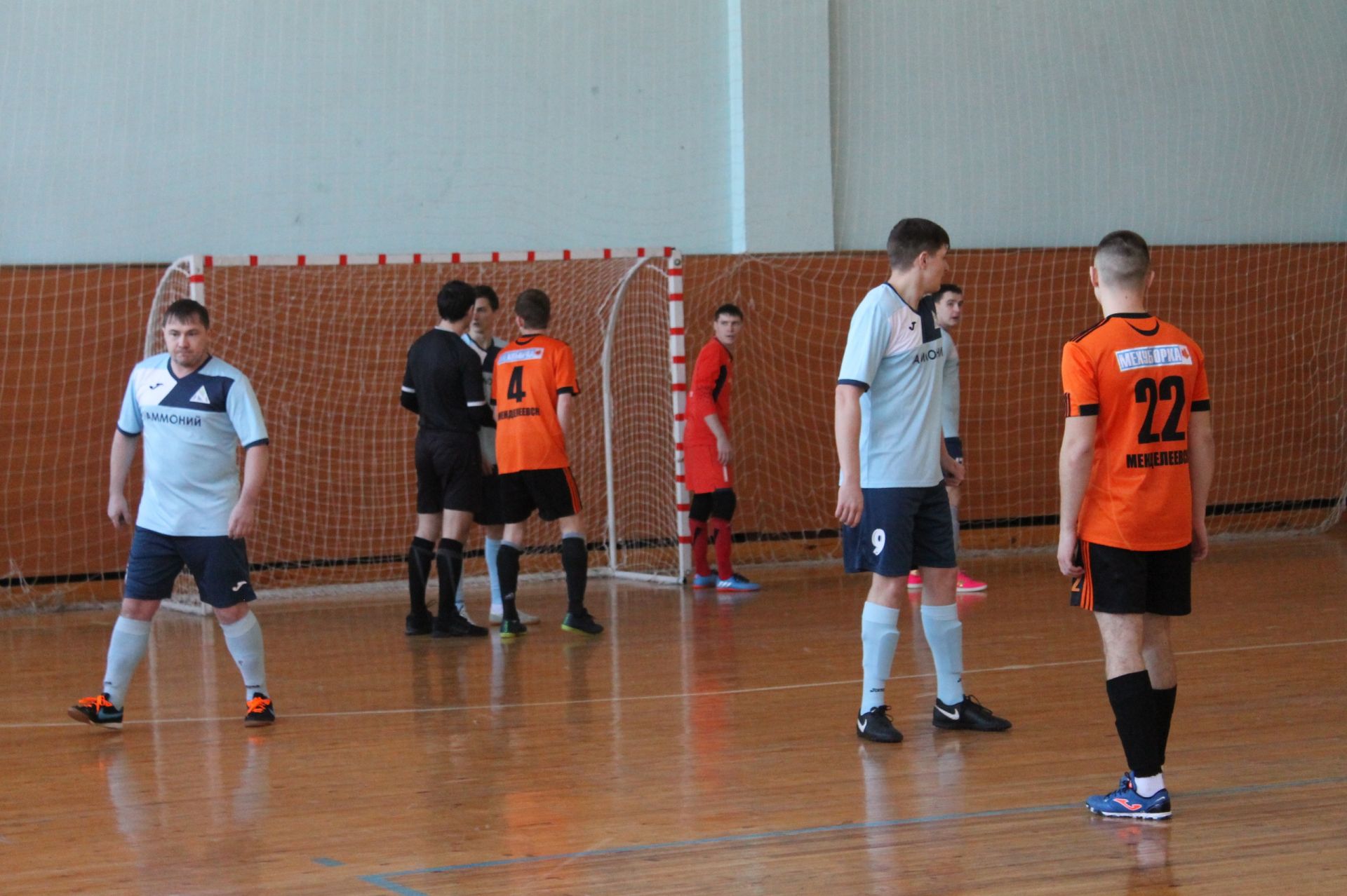 Какие команды из Менделеевска участвуют в Первенстве Елабужской футбольной любительской лиги