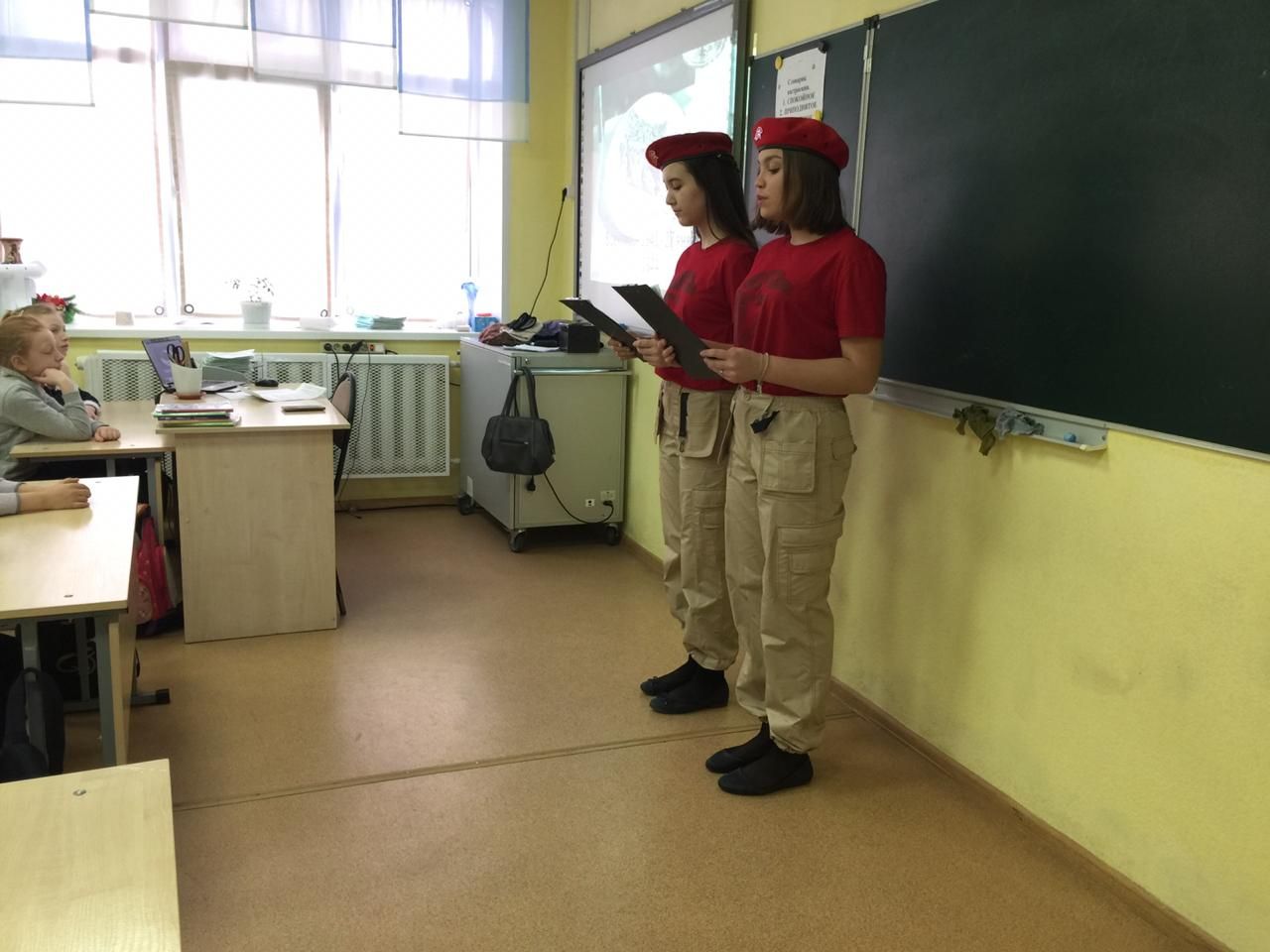 Школьникам Менделеевска рассказали о блокаде Ленинграда