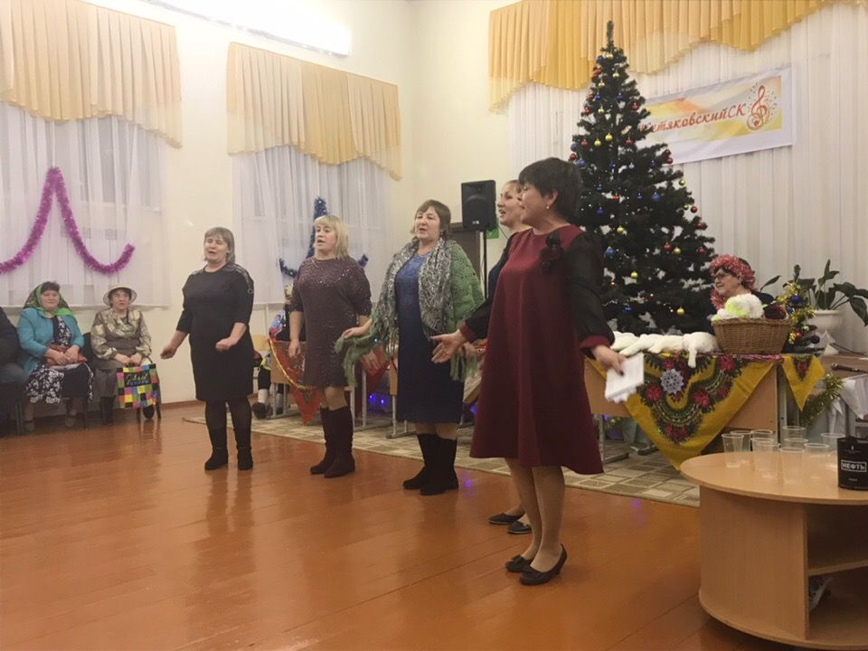 В Сетяковском СДК прошло театрализованное представление «Новогодняя ярмарка»