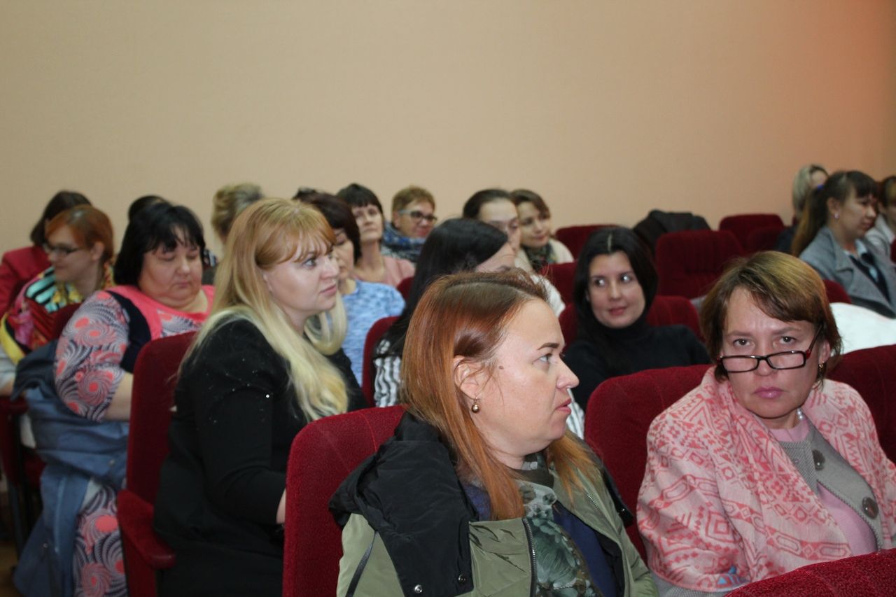 Как стать самозанятыми репетиторами, рассказали на встрече в Менделеевске&nbsp;