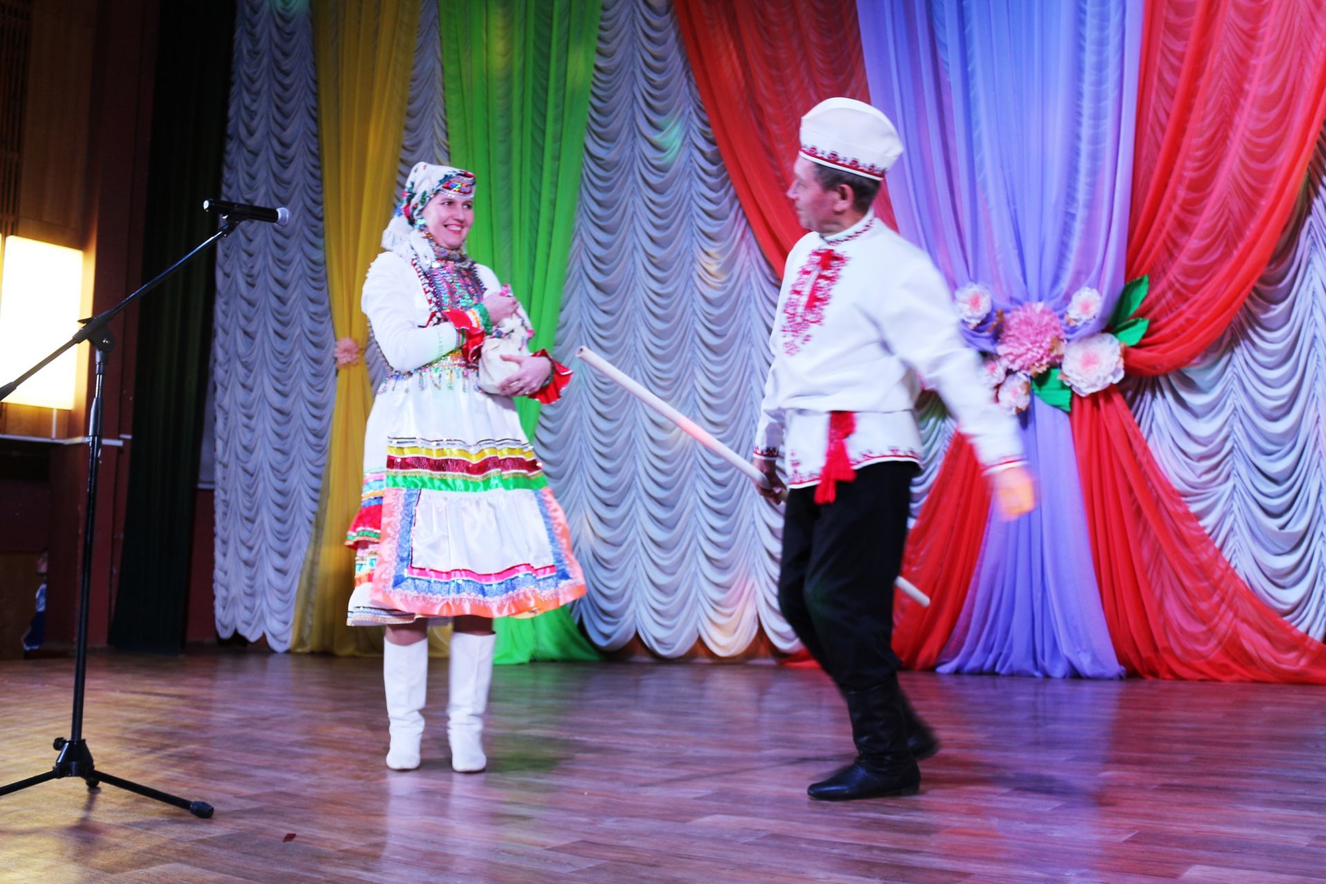 Народный марийский фольклорный ансамбль «Элнет» выступил на фестивале в Камских Полянах