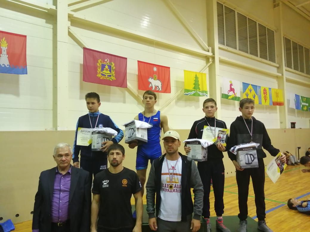 Менделеевец Ильназ Абубакиров занял 3 место на республиканском турнире по вольной борьбе