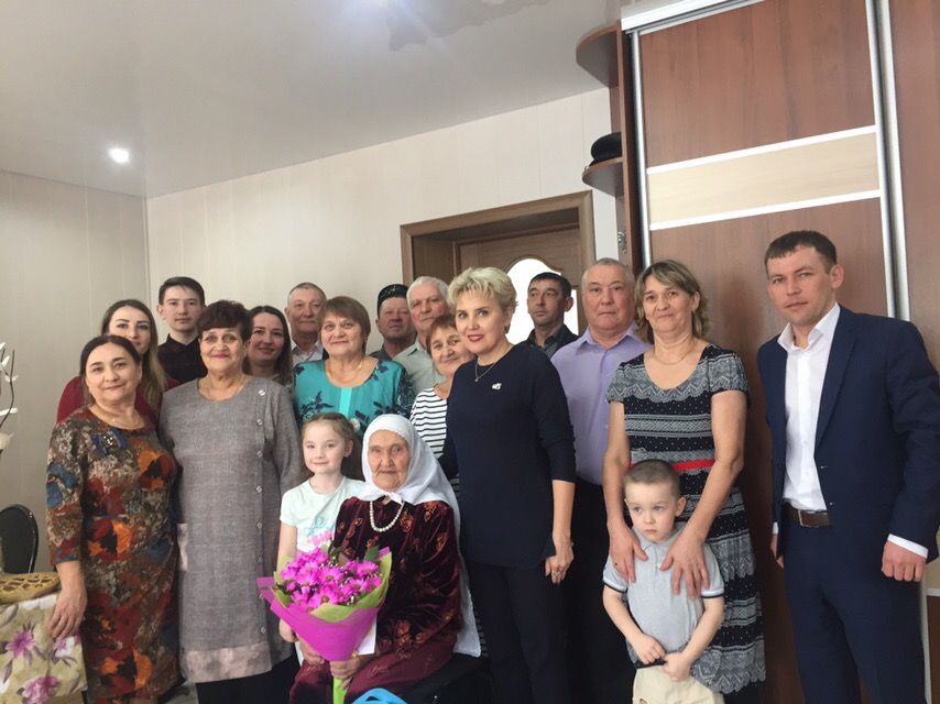 Жительница села Куразово Муршида Фассахутдинова отметила 90-летие
