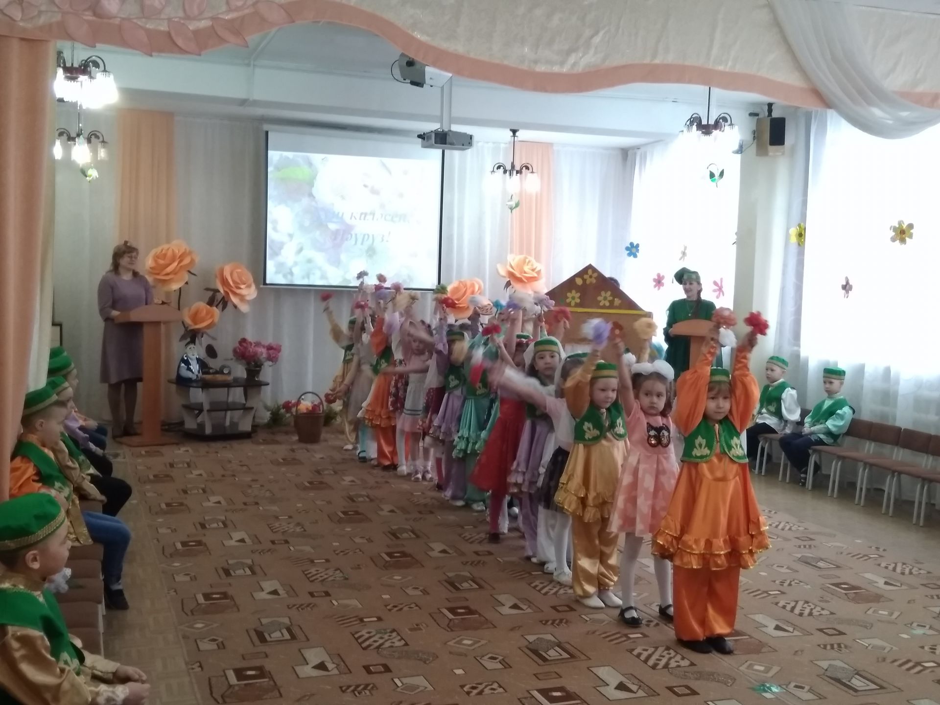 В Менделеевском детском саду «Золотая рыбка» прошел праздник «Навруз»