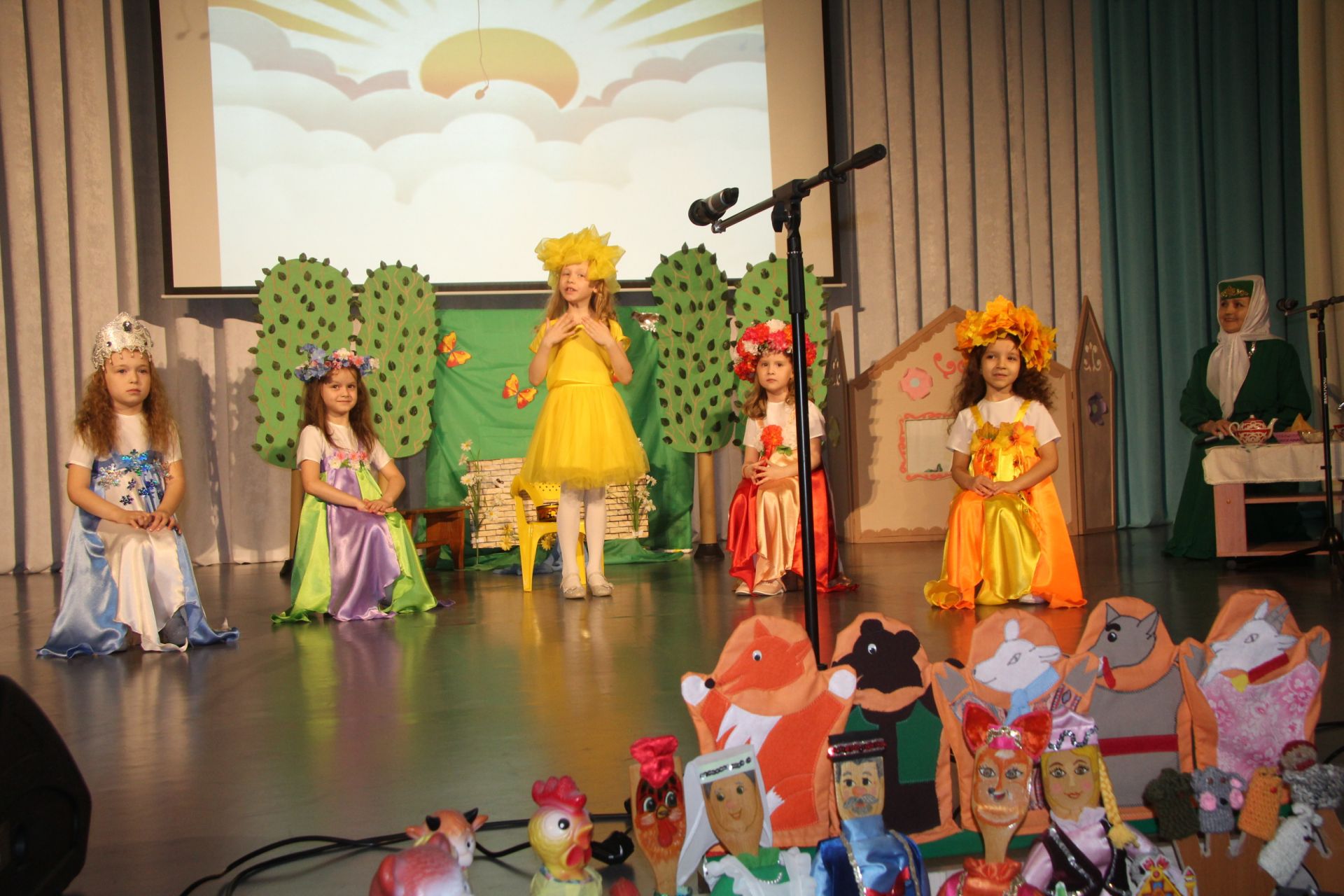 В Менделеевске состоялся региональный фестиваль-конкурс детского национального театрального искусства «Сәхнә йолдызлары»