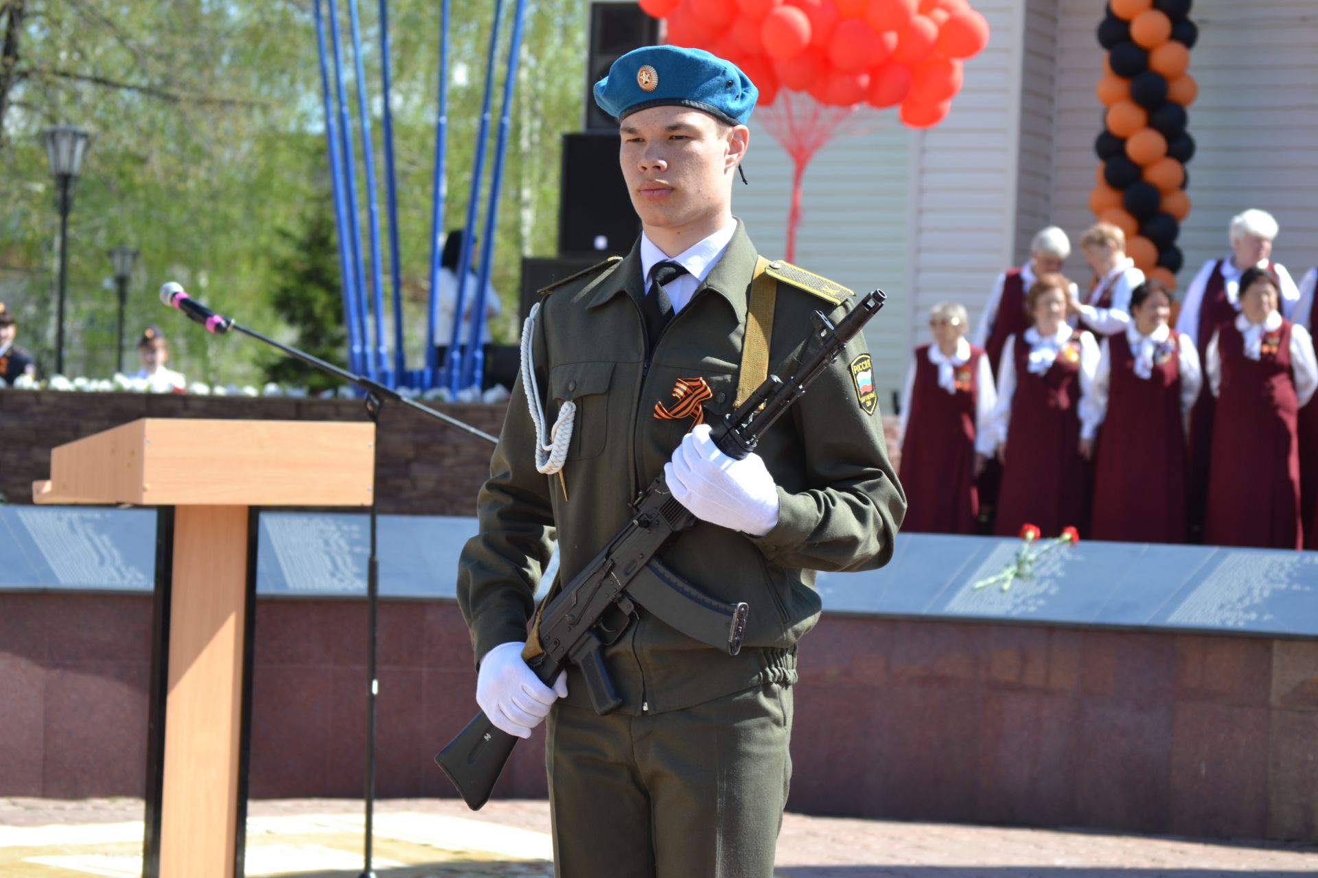 В Менделеевске прошёл митинг в честь 74-й годовщины Великой Победы