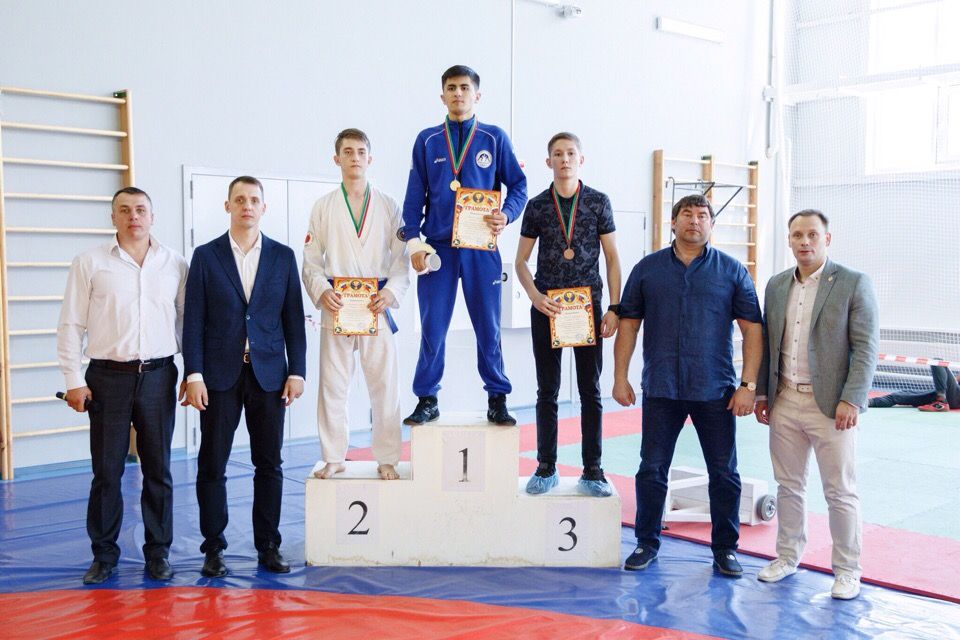 Воспитанники «Сатори» завоевали 12 медалей в республиканском турнире по всестилевому каратэ