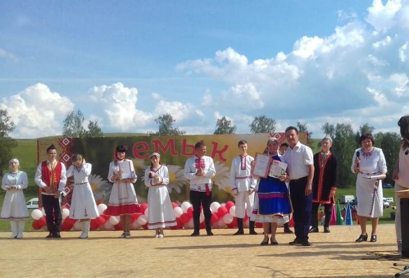Эстафету проведения марийского праздника «Семык» принял Менделеевск