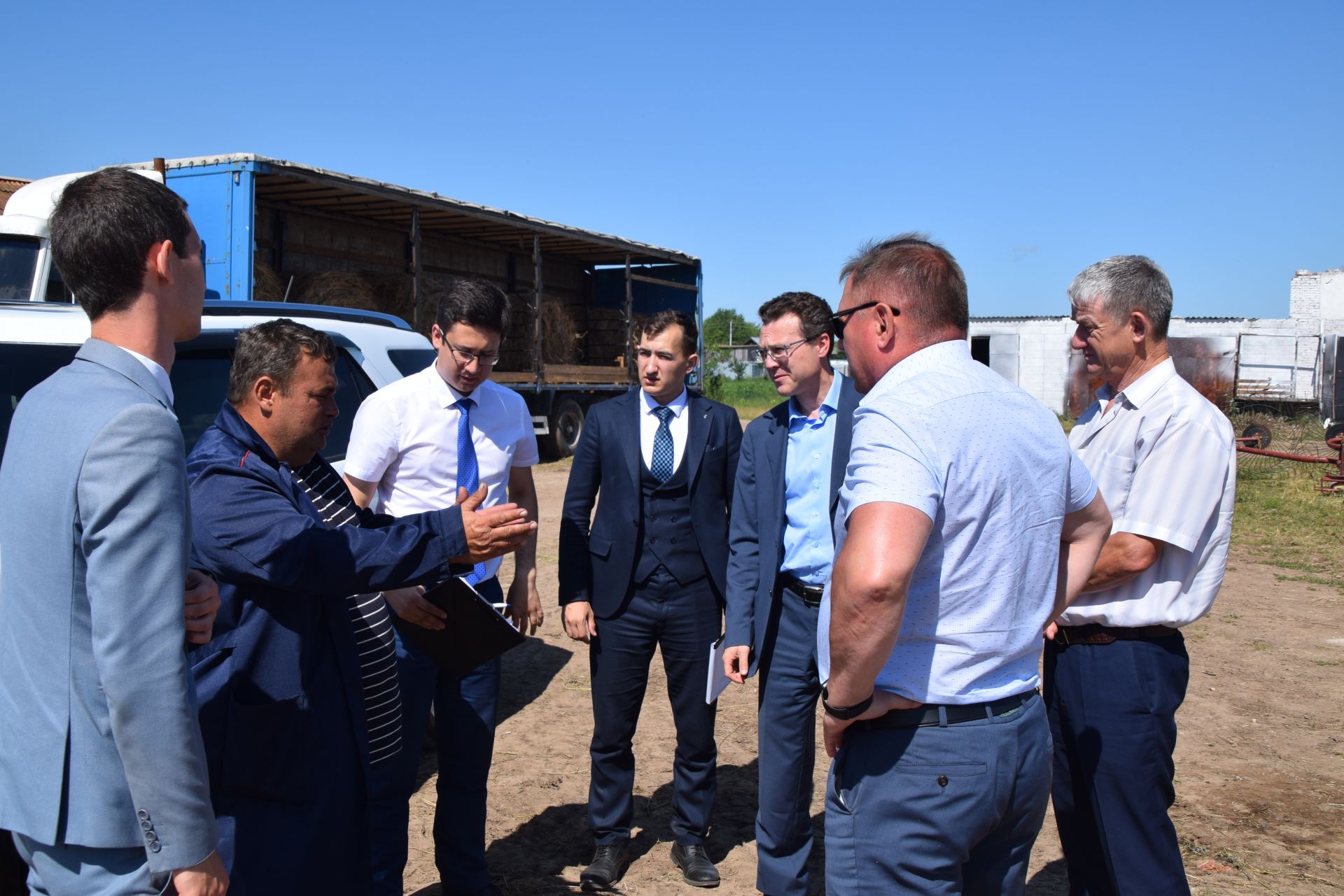 Представители Министерства экономики РТ с деловым визитом посетили Менделеевский район