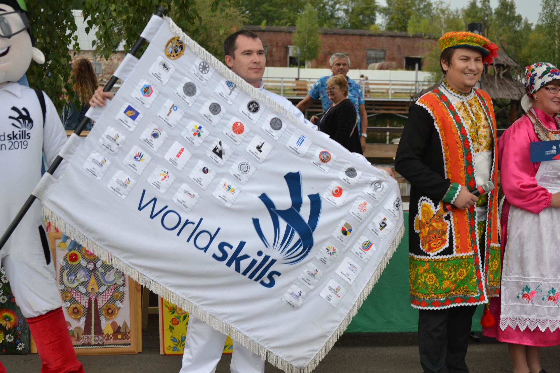 Флаг Worldskills прибыл в Менделеевск