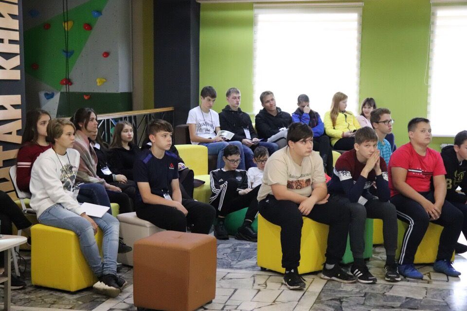 В Менделеевске открылась Школа актива «Форпост»-2019»