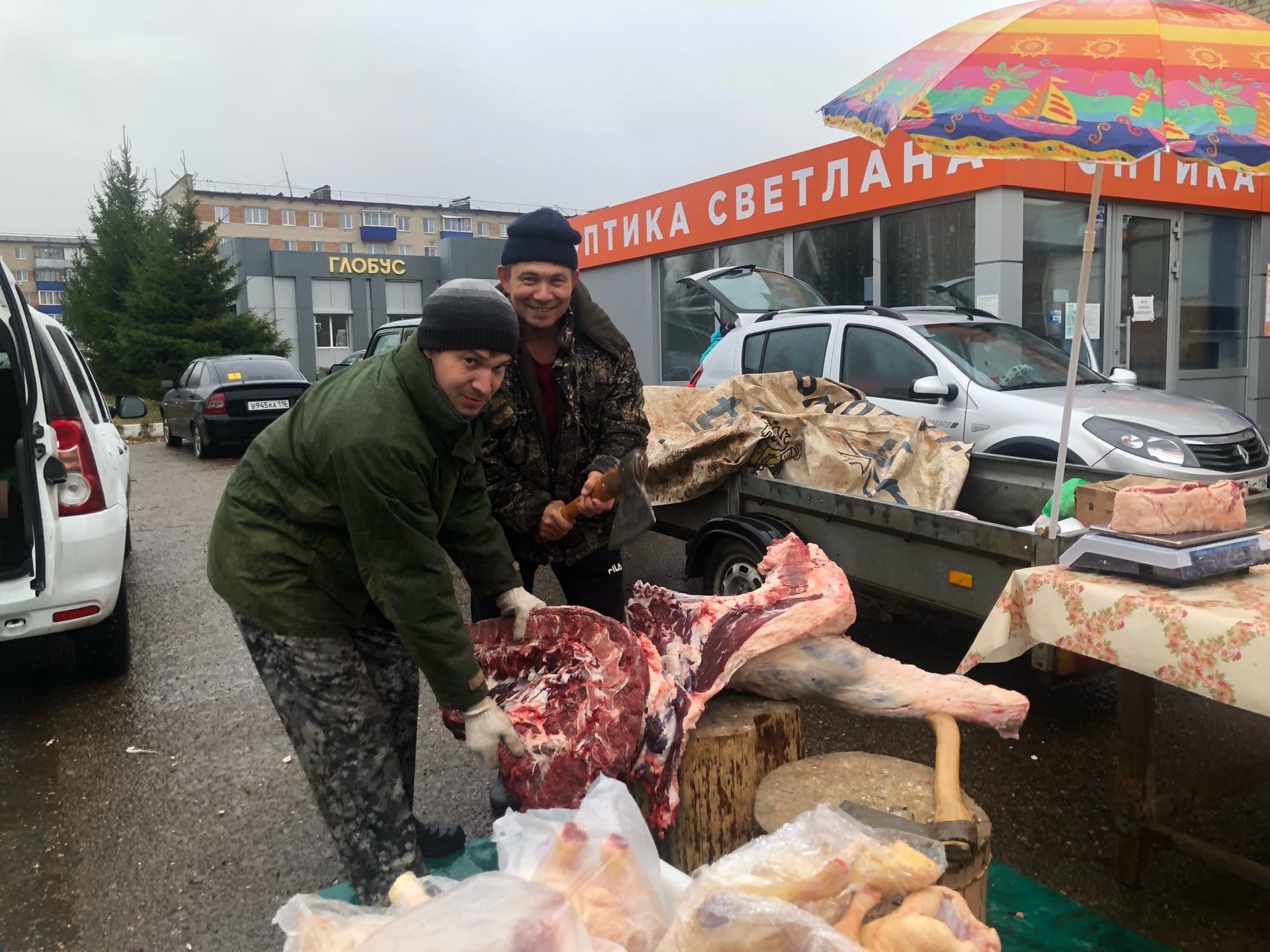 На ярмарке в Менделеевске появилось мясо