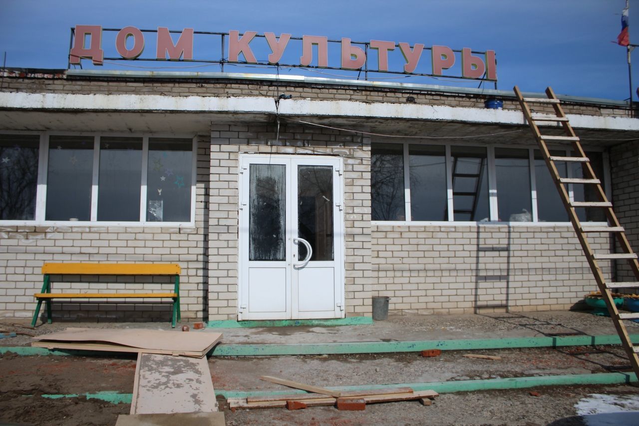 «Мероприятие 2020 года»: в Менделеевском районе открыли клуб, отремонтированный на 14 миллионов рублей