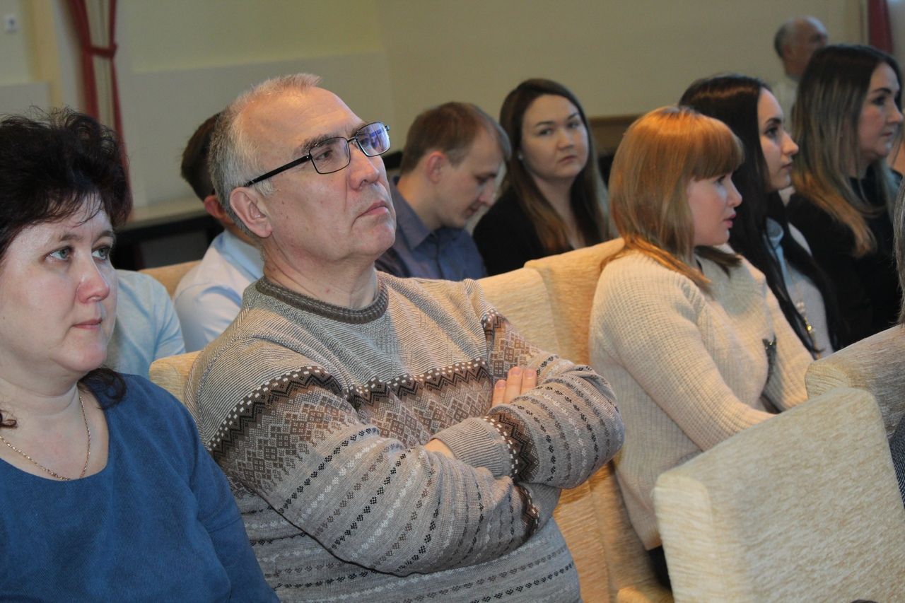 В Менделеевске на медсовете обсудили вопросы здравоохранения и наградили лучших сотрудников