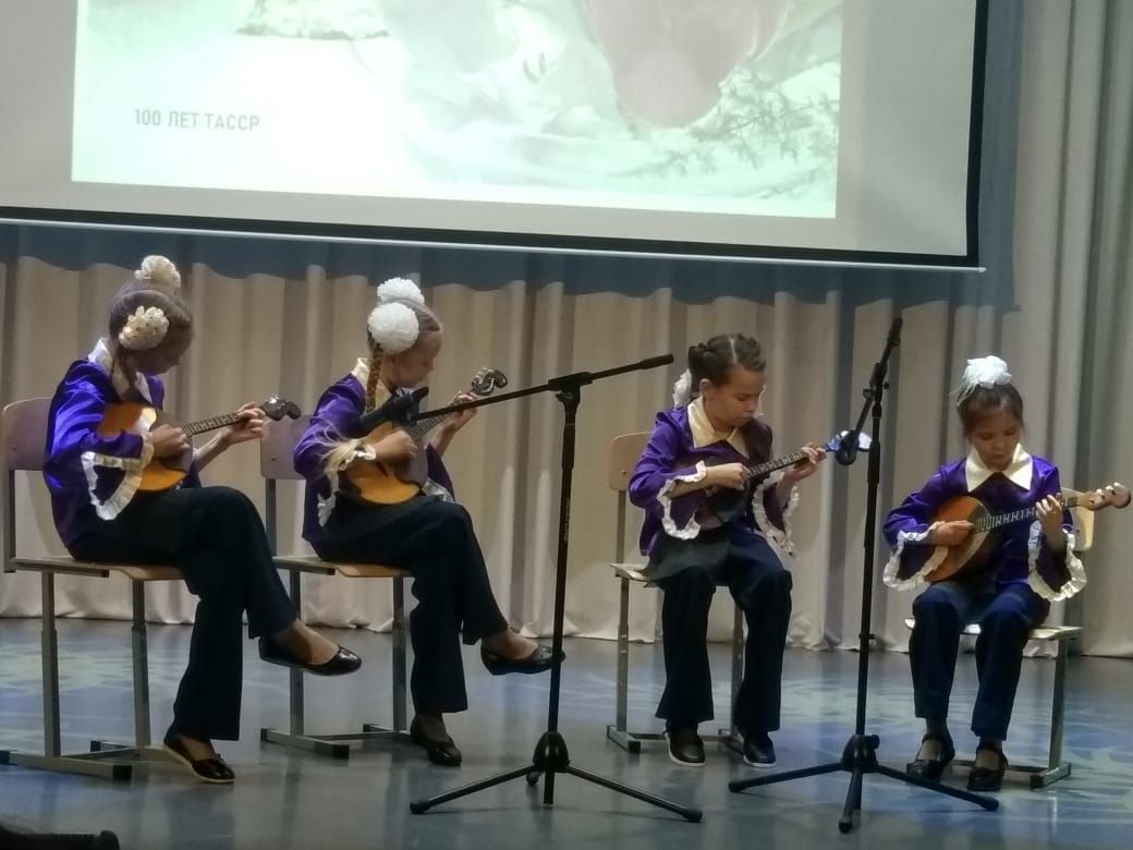 Праздничный концерт к 8 Марта состоялся в Детской школе искусств