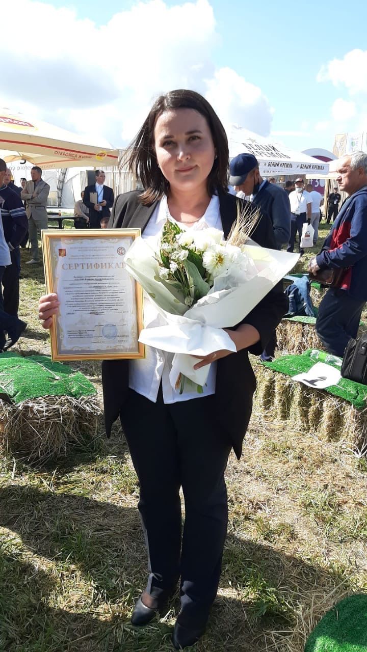 На Дне поля в Татарстане три менделеевских агрария получили гранты