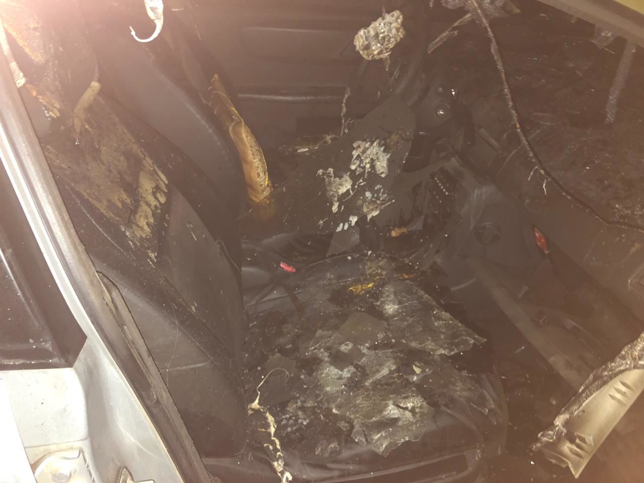 В Менделеевске горел автомобиль