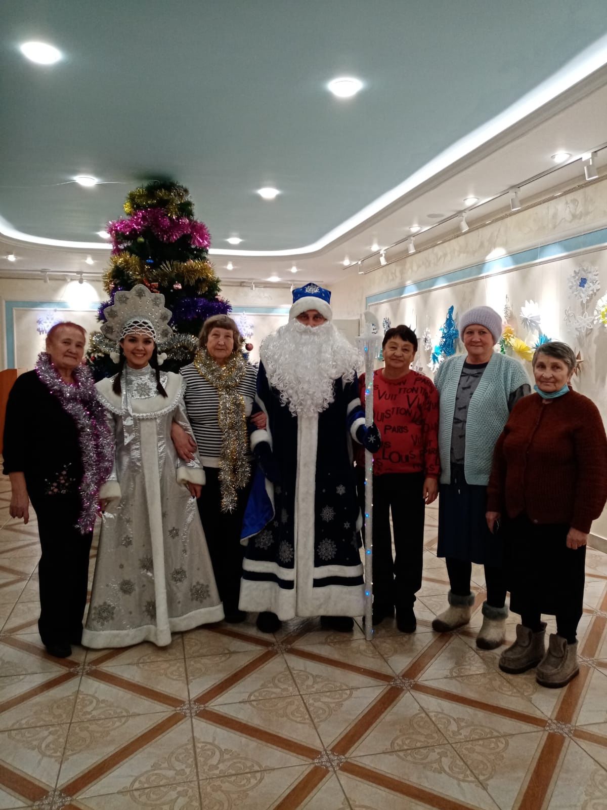 В ТОС «Карповец» поздравили детей с наступающим Новым годом