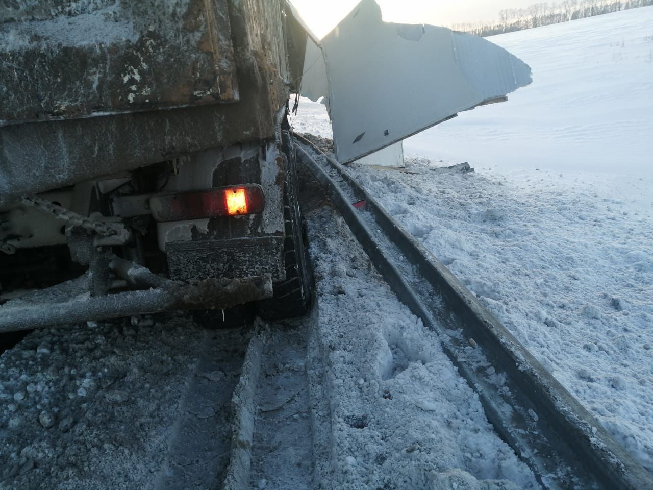 В Менделеевском районе произошло ДТП с грузовыми автомобилями