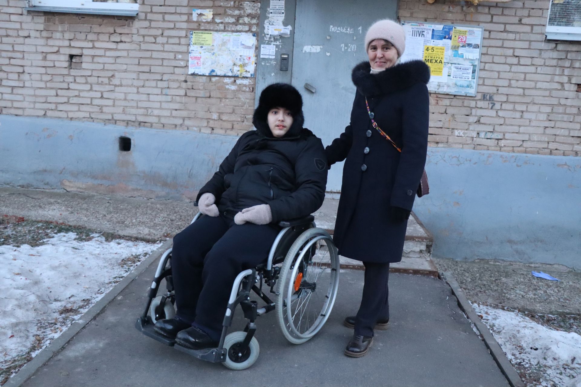 В Менделеевске колясочники протестировали пандусы в новой маршрутке