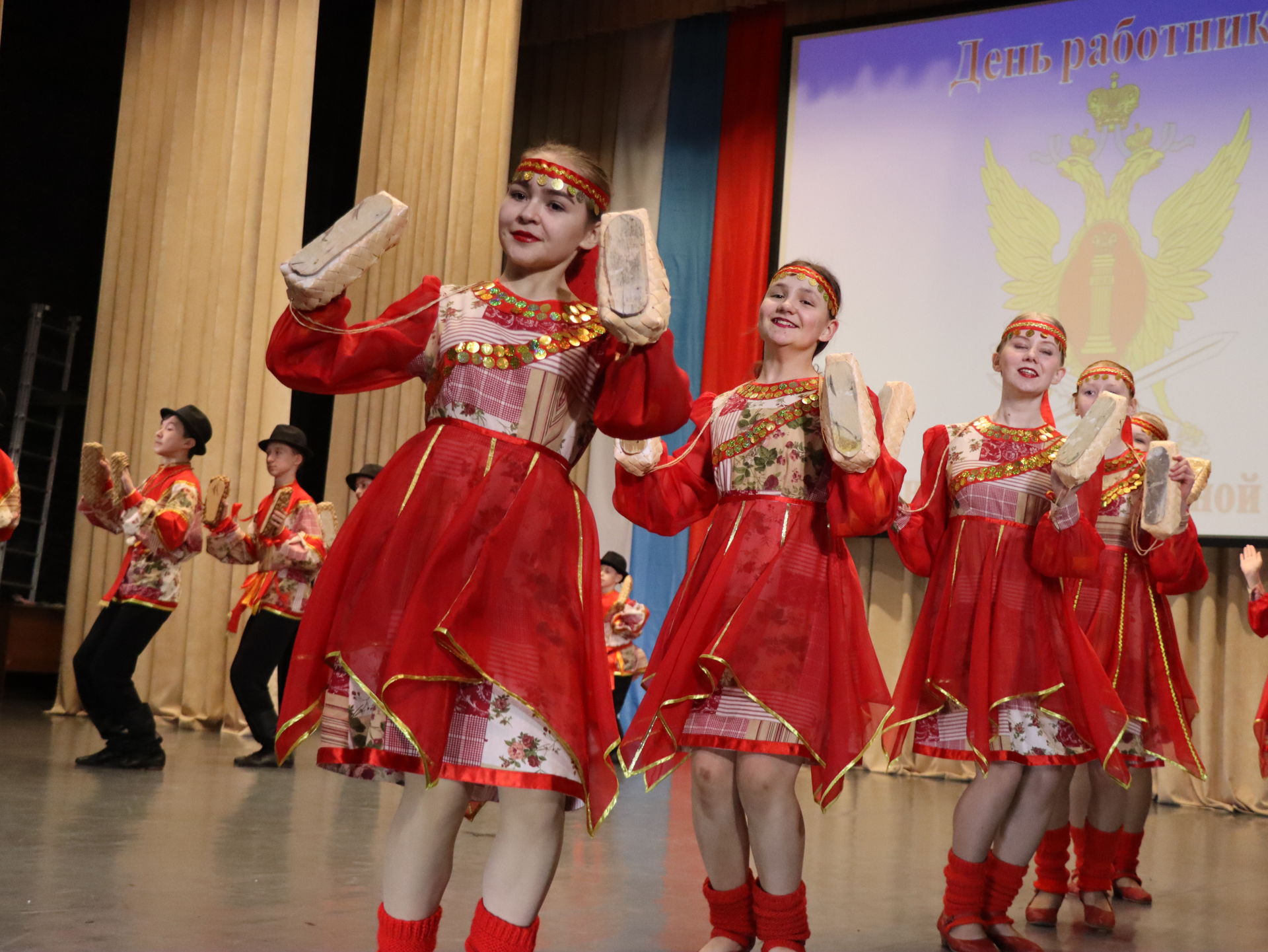 В Менделеевске состоялся праздничный концерт для ИК-10 УФСИН России по РТ