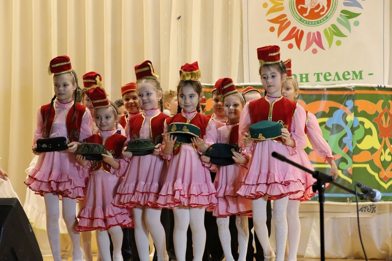 Бәзәкә авыл мәдәният йортында татар мәдәнияте концерты булды