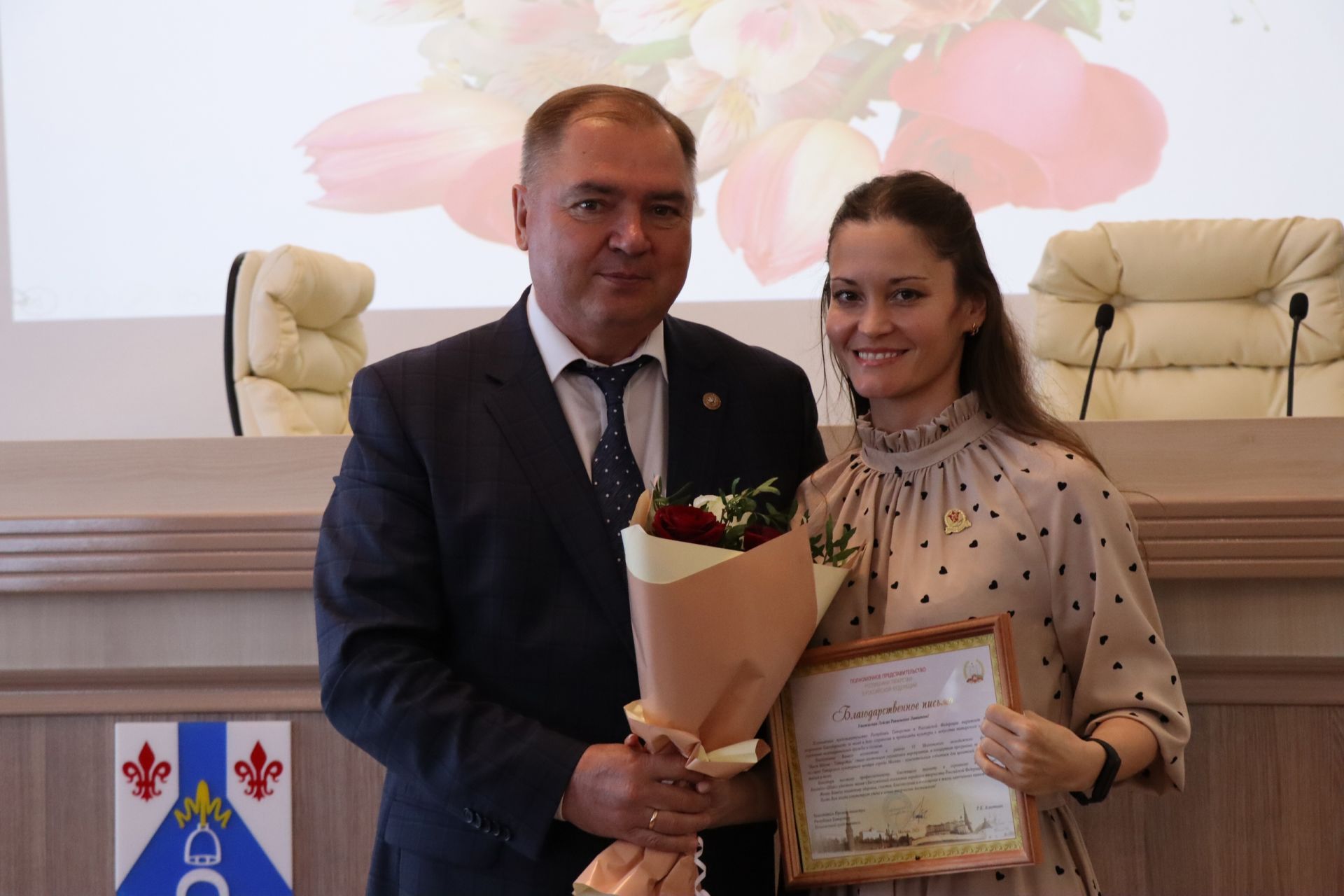 Культработников Менделеевска наградили Благодарственными письмами Полномочного представительства Татарстана в России