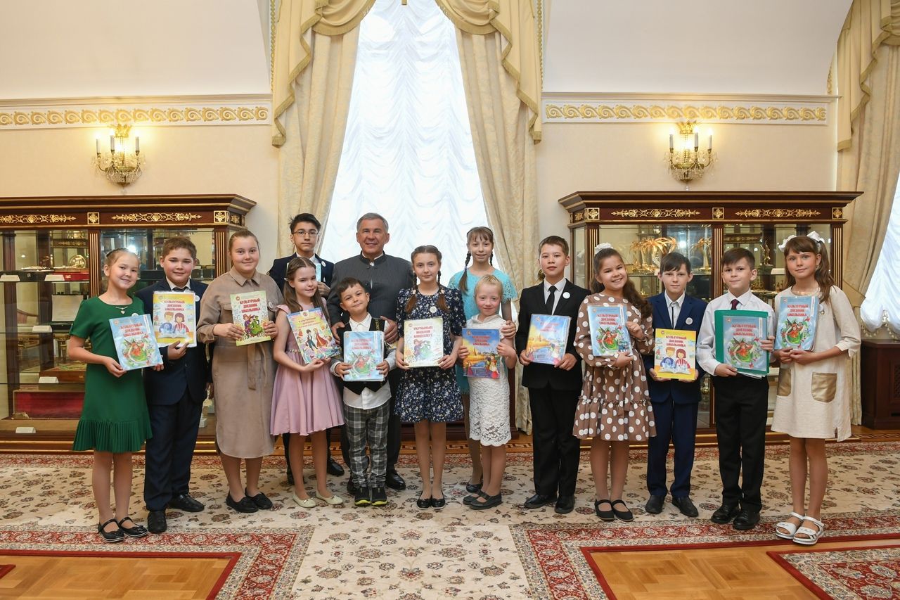 Менделеевская школьница побывала на экскурсии в Казанском Кремле