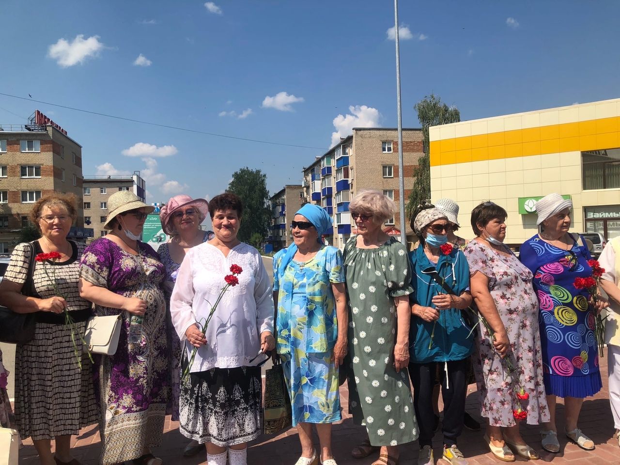В Менделеевске состоялся митинг памяти и скорби
