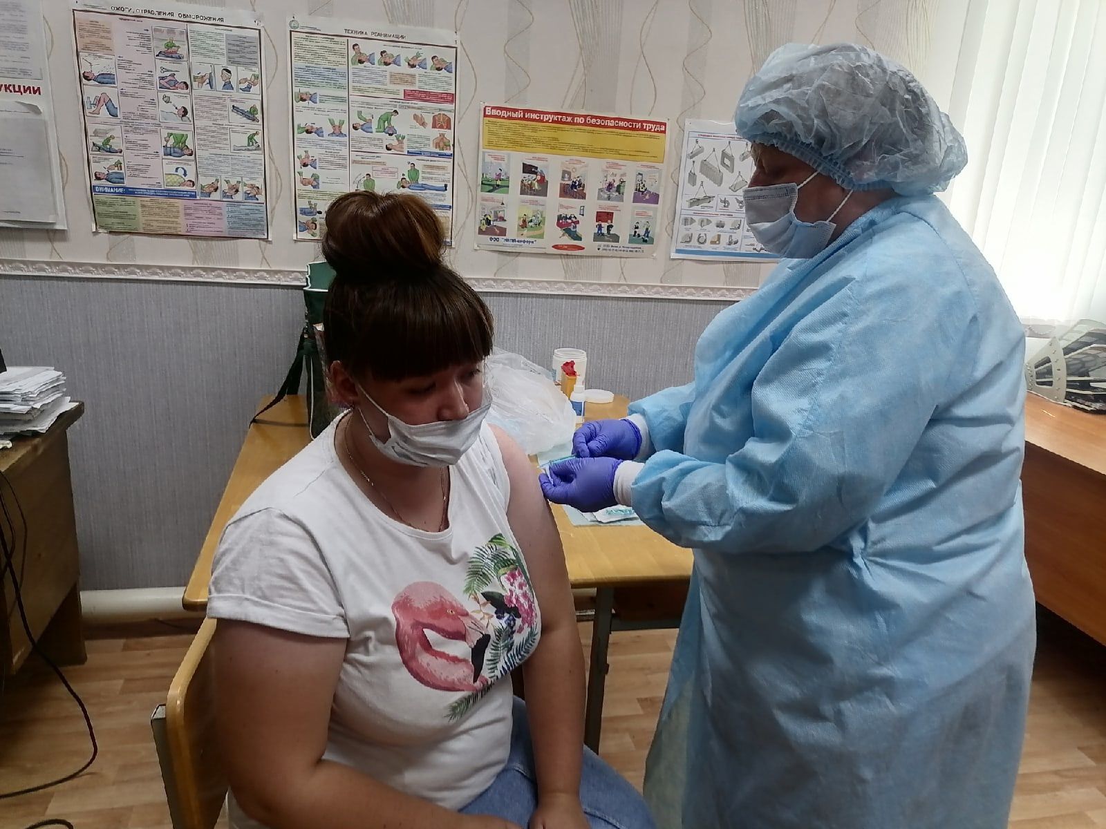 Мобильная бригада Менделеевской ЦРБ для вакцинации против COVID-19 выехала в «ГАЗПРОМ ТЕПЛОЭНЕРГО КАЗАНЬ»