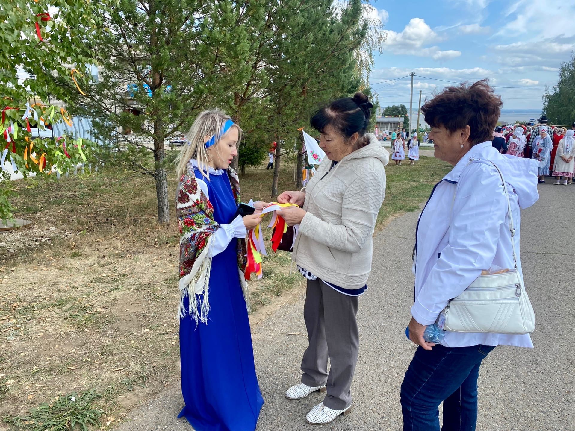 В&nbsp;селе Ижевка прошёл ЭТНО-фестиваль «Платок-символ нации»