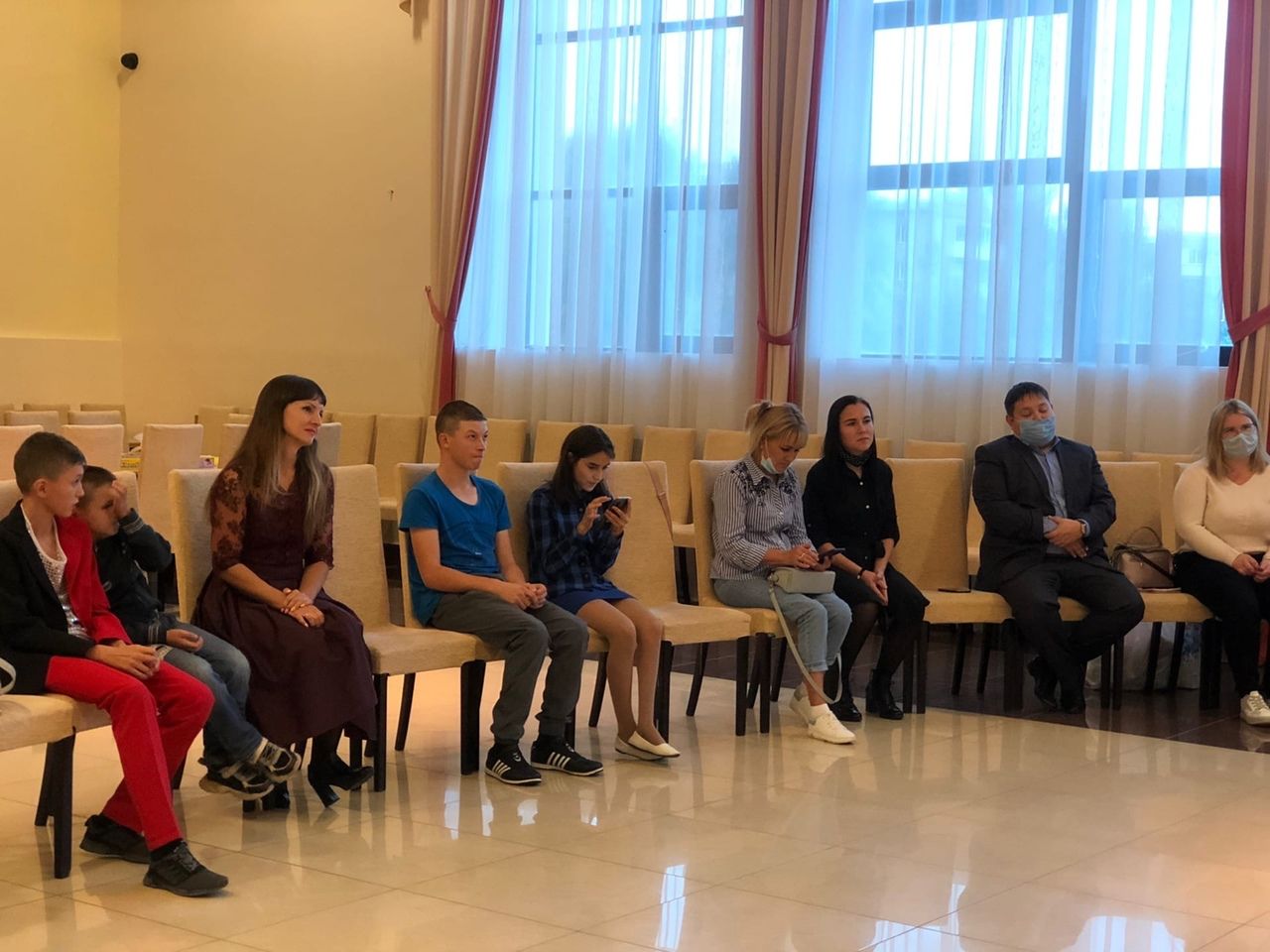 В Менделеевске состоялась встреча клуба приемных родителей