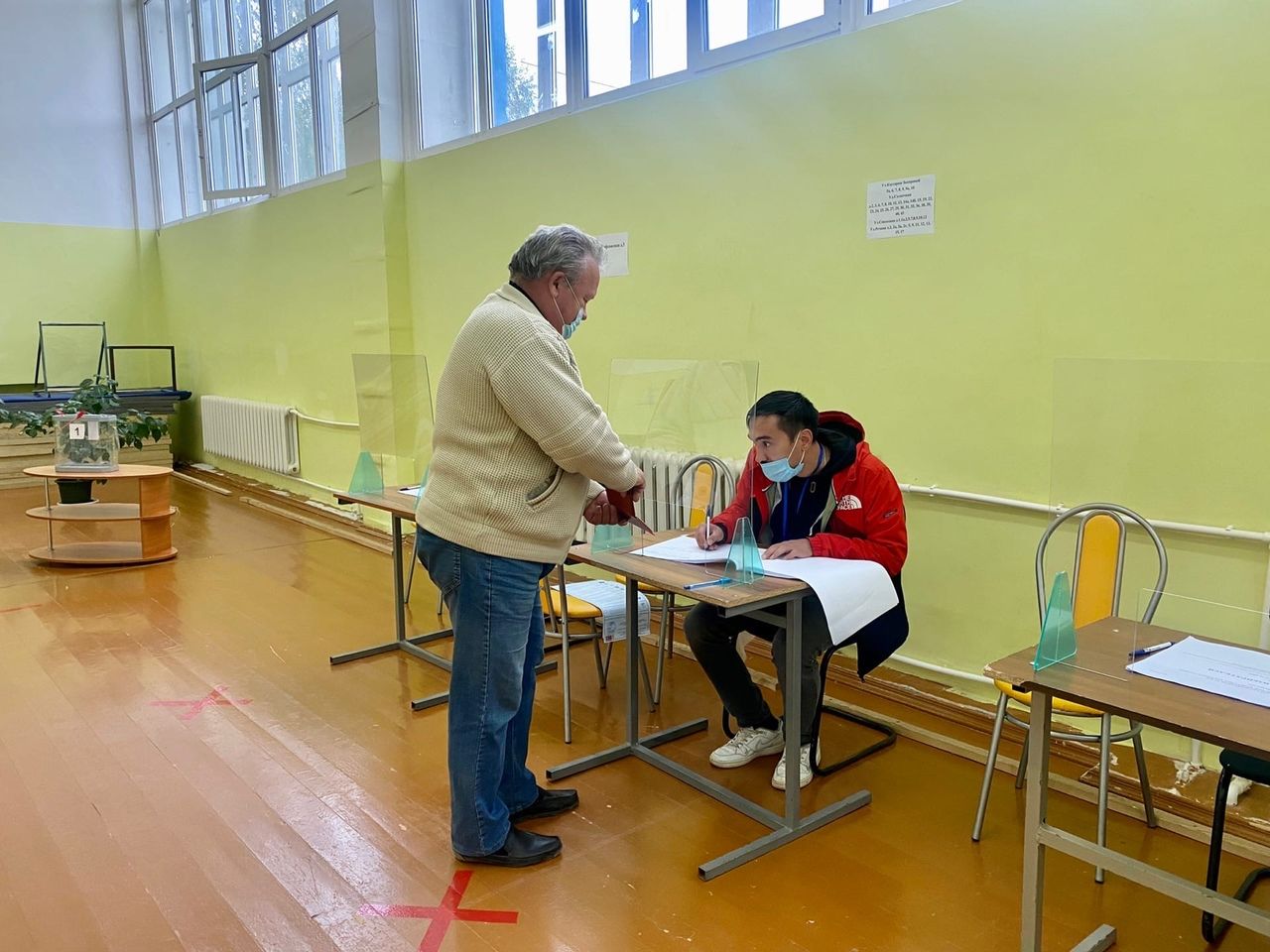 Почетный житель Менделеевска Лариса Кривилева приняла участие в&nbsp;выборах
